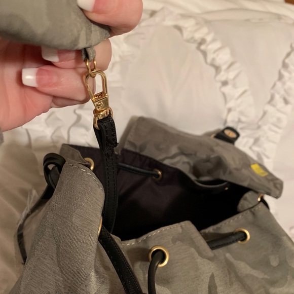 Women’s Backpack - Picture 7 of 8